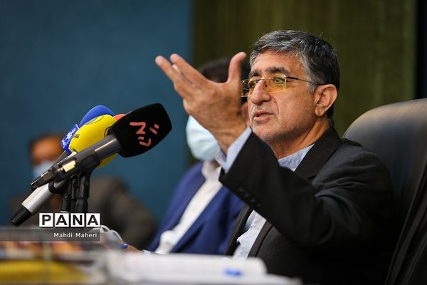 نشست خبری رئیس هیات مرکزی نظارت بر انتخابات شوراهای اسلامی کشور