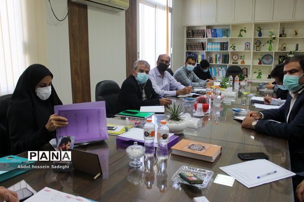 جلسه قطبی مسئولان دبیرخانه طرح دانش‌آموز تراز انقلاب اسلامی  استان بوشهر