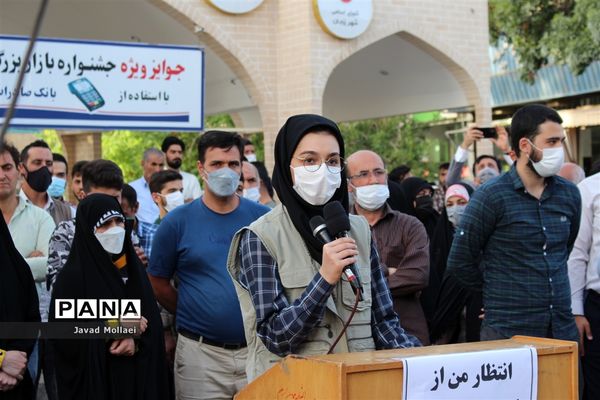 برگزاری تریبون آزاد انتخابات و رأی اولی‌ها