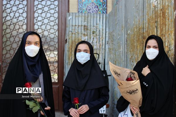 برگزاری تریبون آزاد انتخابات و رأی اولی‌ها