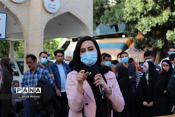 برگزاری تریبون آزاد انتخابات و رأی اولی‌ها