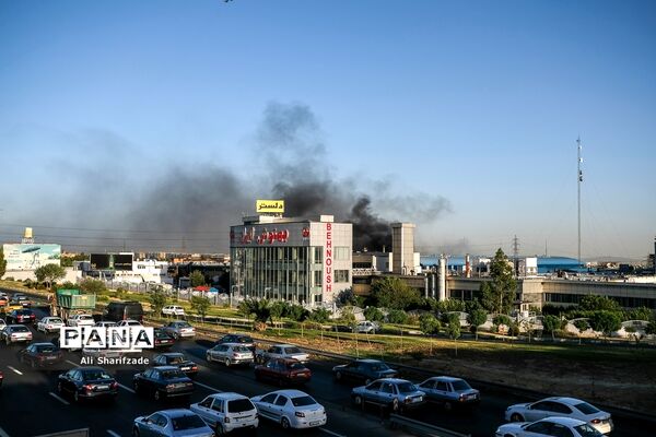 آتش سوزی در کارخانه  بهنوش