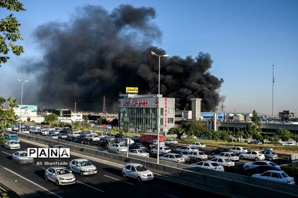 آتش سوزی در کارخانه  بهنوش