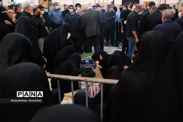 مراسم تشییع  حجت الاسلام سید علی اکبر محتشمی پور در حرم  حضرت عبدالعظیم حسنی(ع)