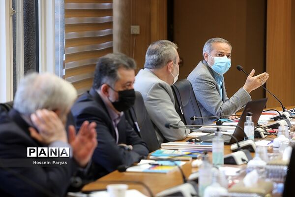 نشست هیات امنای سازمان دانش‌آموزی