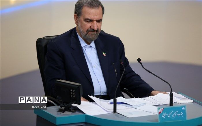 محسن رضایی:  از دیپلماسی کاغذی فاصله می گیریم