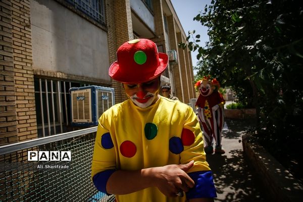 بازدید خبرنگاران از مرکز نگهداری کودکان کار یاسر