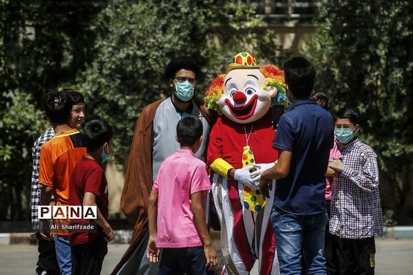 بازدید خبرنگاران از مرکز نگهداری کودکان کار یاسر