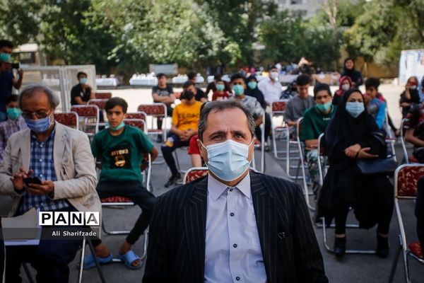 بازدید خبرنگاران از مرکز نگهداری کودکان کار یاسر