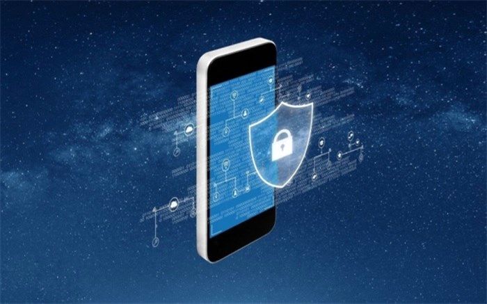 ۱۰ برنامه امنیت تلفن همراه شما را تهدید می‌کند