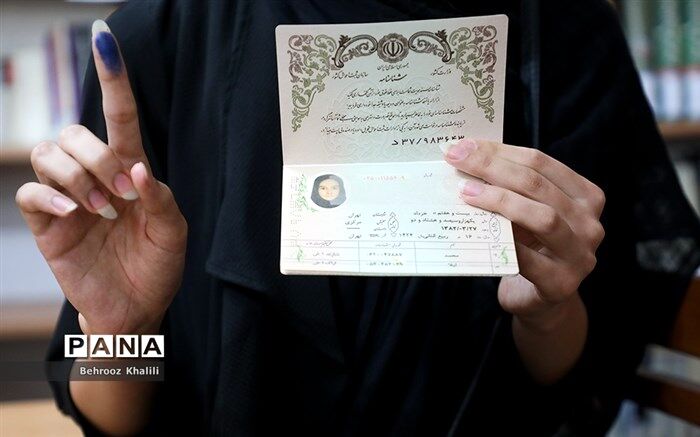 میدان انتخابات نشان دهنده انسجام و استقلال یک ملت است