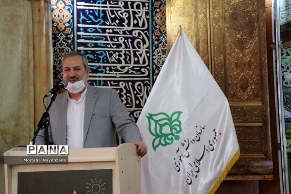 نشست قطبی تبیین بازمهندسی تشکیلات پیشتازان سازمان دانش‌آموزی  در مشهد