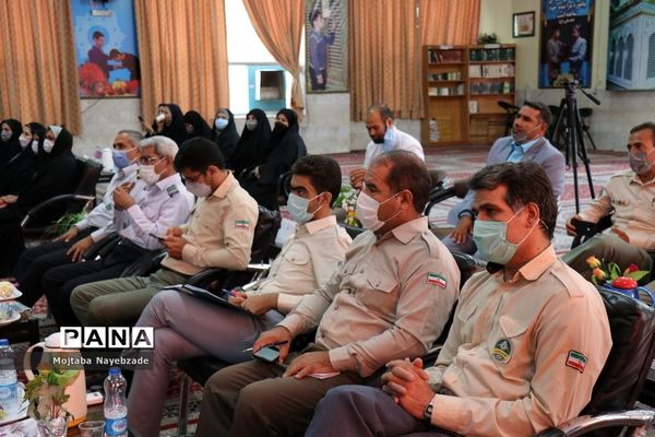 نشست قطبی تبیین بازمهندسی تشکیلات پیشتازان سازمان دانش‌آموزی  در مشهد