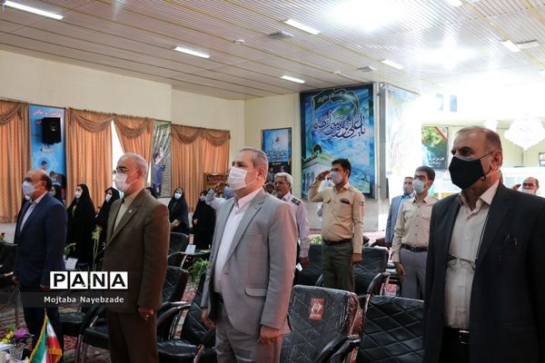 نشست قطبی تبیین بازمهندسی تشکیلات پیشتازان سازمان دانش‌آموزی  در مشهد