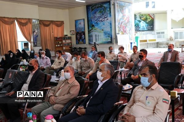 نشست قطبی تبیین بازمهندسی تشکیلات پیشتازان سازمان دانش‌آموزی  در مشهد