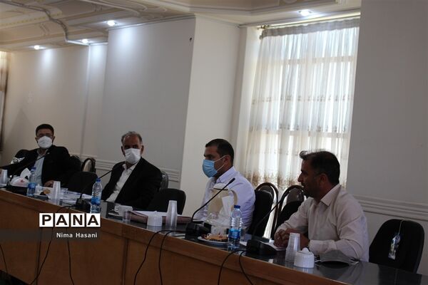 جلسه هماهنگی  مسئولان پیشتازان نواحی و مناطق 14 گانه استان زنجان