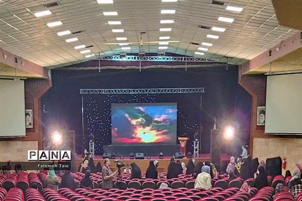 برگزاری جشن دختران آفتاب در اهواز