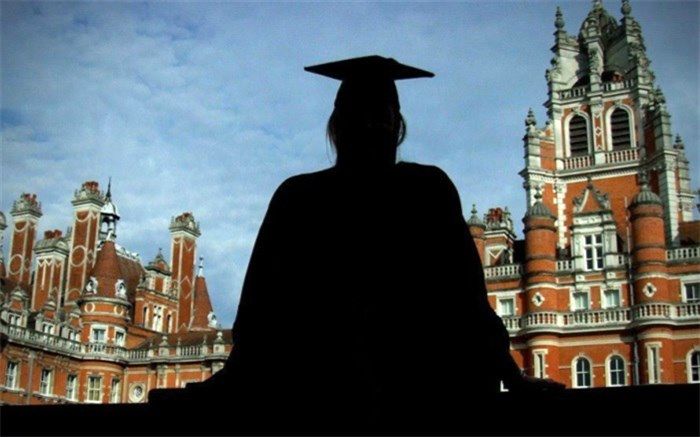 تعداد دانشجویان بورسیه خارج و داخل به صفر رسید؛ کاهش متقاضیان دریافت ارز دانشجویی