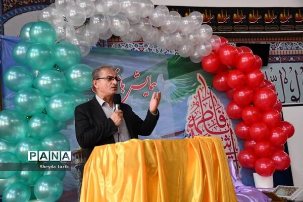 برگزاری همایش بانوان و دختران انقلابی محمودآباد