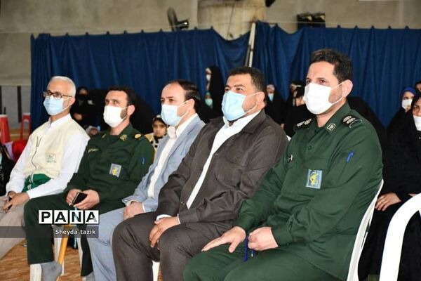 برگزاری همایش بانوان و دختران انقلابی محمودآباد