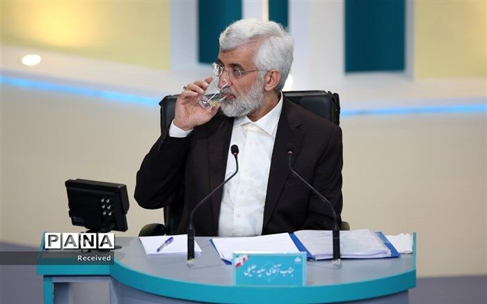 جلیلی: می‌توانیم تنگه هرمز را به شکل اقتصادی ببندیم