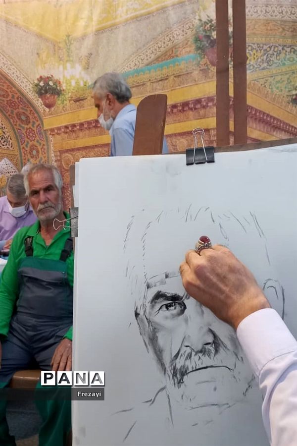 برگزاری طرح دهه کرامت توسط آستان قدس رضوی استان اصفهان