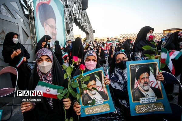 جشن پیروزی ابراهیم رئیسی در انتخابات ریاست جمهوری