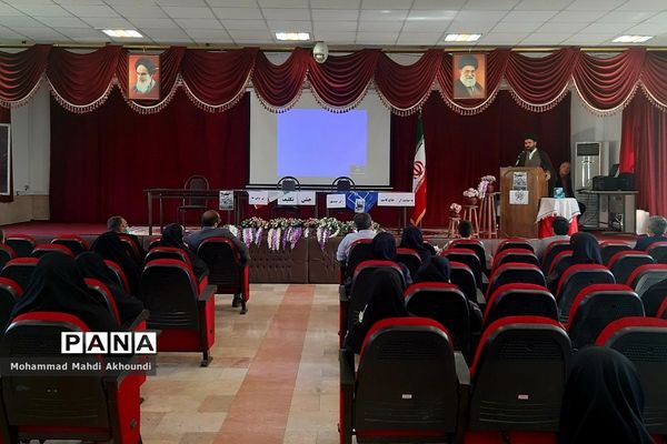 همایش جشن تکلیف سیاسی دختران رای اولی در پردیس