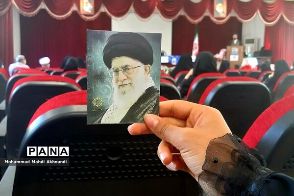 همایش جشن تکلیف سیاسی دختران رای اولی در پردیس