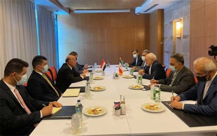 ظریف بر آمادگی ایران جهت توسعه همکاری‌های اقتصادی با عراق تاکید کرد