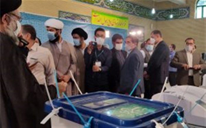 فرایند رای گیری در ۹۹۸ شعبه اخذ رای استان کهگیلویه و بویراحمد در حال برگزاری  است