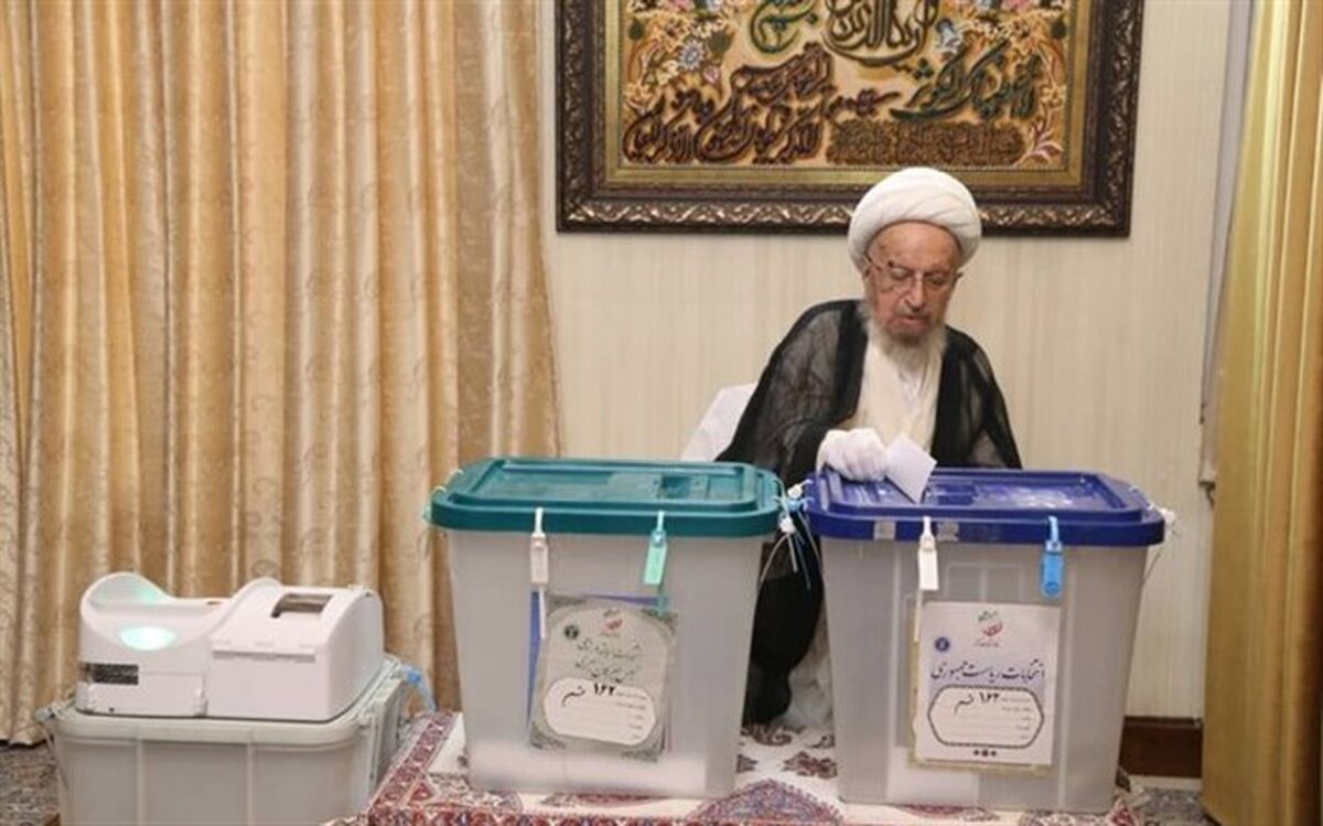 مکارم شیرازی: مردم به دور از سلایق و جناح‌بندی به افراد اصلح رأی دهند