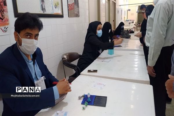 حضور  پرشور مردم در پای صندوق های رای شهرستان کاشمر