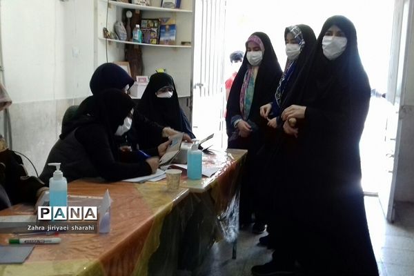 حضور مردم خاورشهر در پای صندوق‌های رای