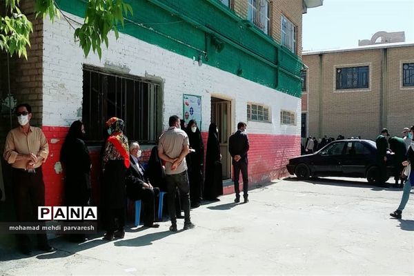 حضور پرشور مردم کرمانشاهی در انتخابات 1400