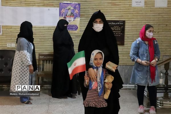 حماسه حضور مردم تبریز در انتخابات 1400