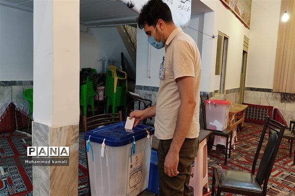 حضور پر شور روستاییان در انتخابات ۱۴۰۰