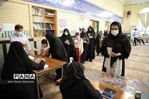 حضور مردم ارومیه در انتخابات