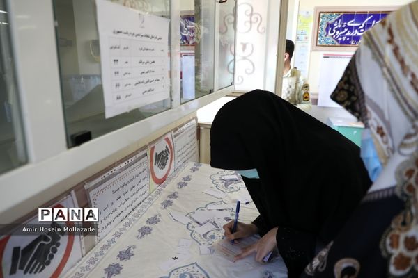 حضور مردم روستاهای ارومیه در انتخابات 1400