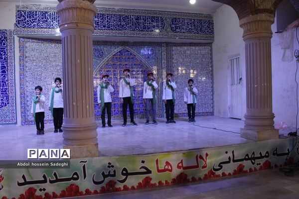 غبارروبی گلزار شهدای بوشهر