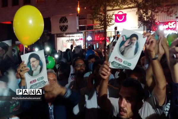 جشن دهه کرامت و پیروزی قاطع هشتمین منتخب مردم ایران