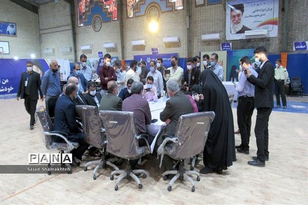 نشست خبری استاندار خوزستان پیرامون انتخابات شوراها