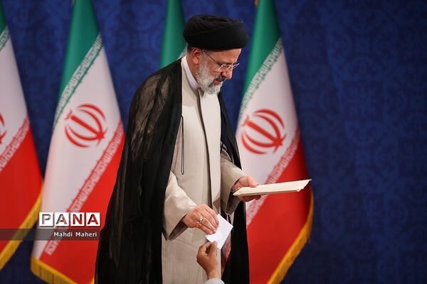 نشست خبری رئیس جمهور منتخب