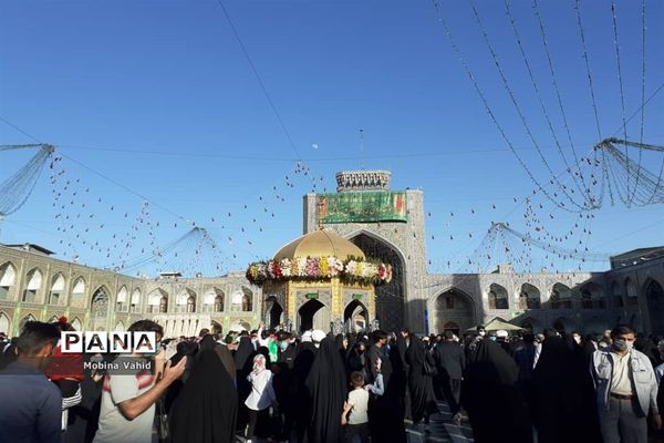 جشن میلاد امام رضا(ع) در مشهد مقدس