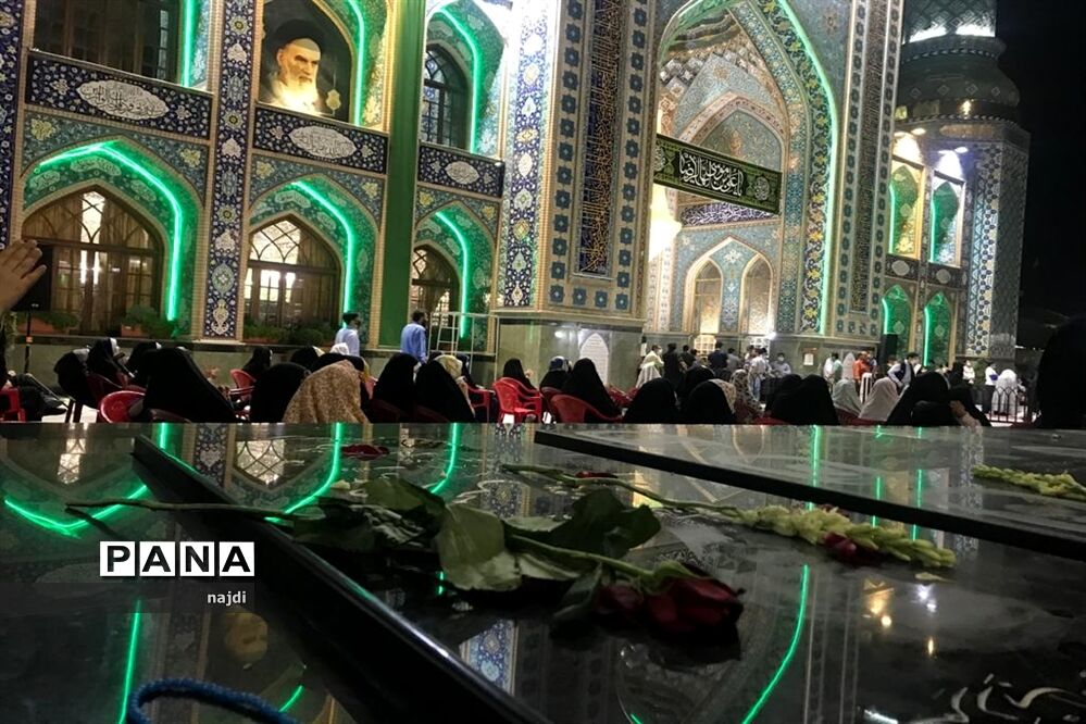 شب میلاد رئوف آل فاطمه در حرم امامزاده صالح