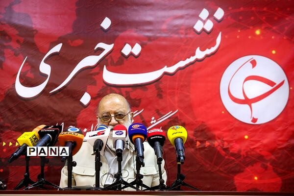نشست خبری مهدی چمران