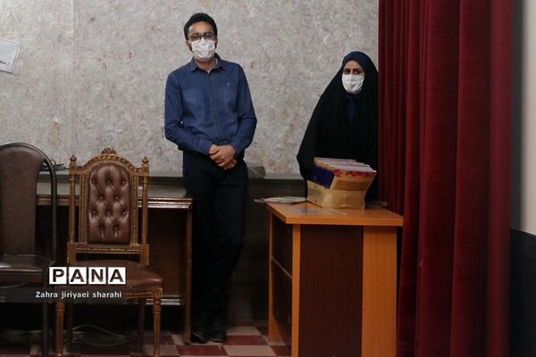 دومین روز تجلیل از دانش‌آموزان برگزیده مسابقات فرهنگی‌هنری در ناحیه یک شهرری