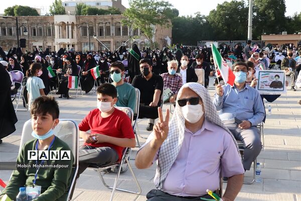 جشن میلاد امام رضا (ع) و پیروزی ملت بزرگ ایران در تبریز