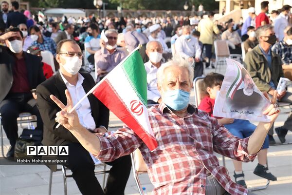 جشن میلاد امام رضا (ع) و پیروزی ملت بزرگ ایران در تبریز