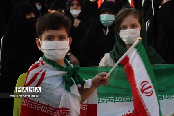 جشن میلاد امام رضا (ع) و پیروزی ملت بزرگ ایران در تبریز